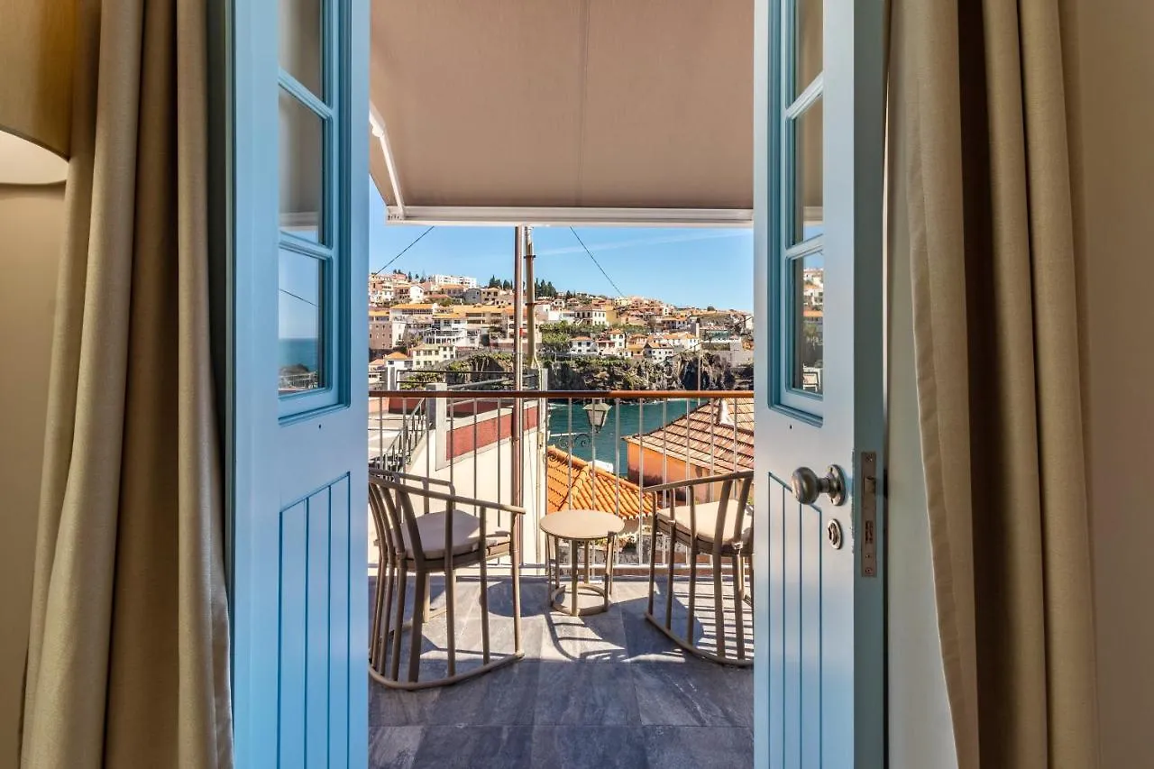 Casa Das Andorinhas Câmara de Lobos 0*,  Portugalsko